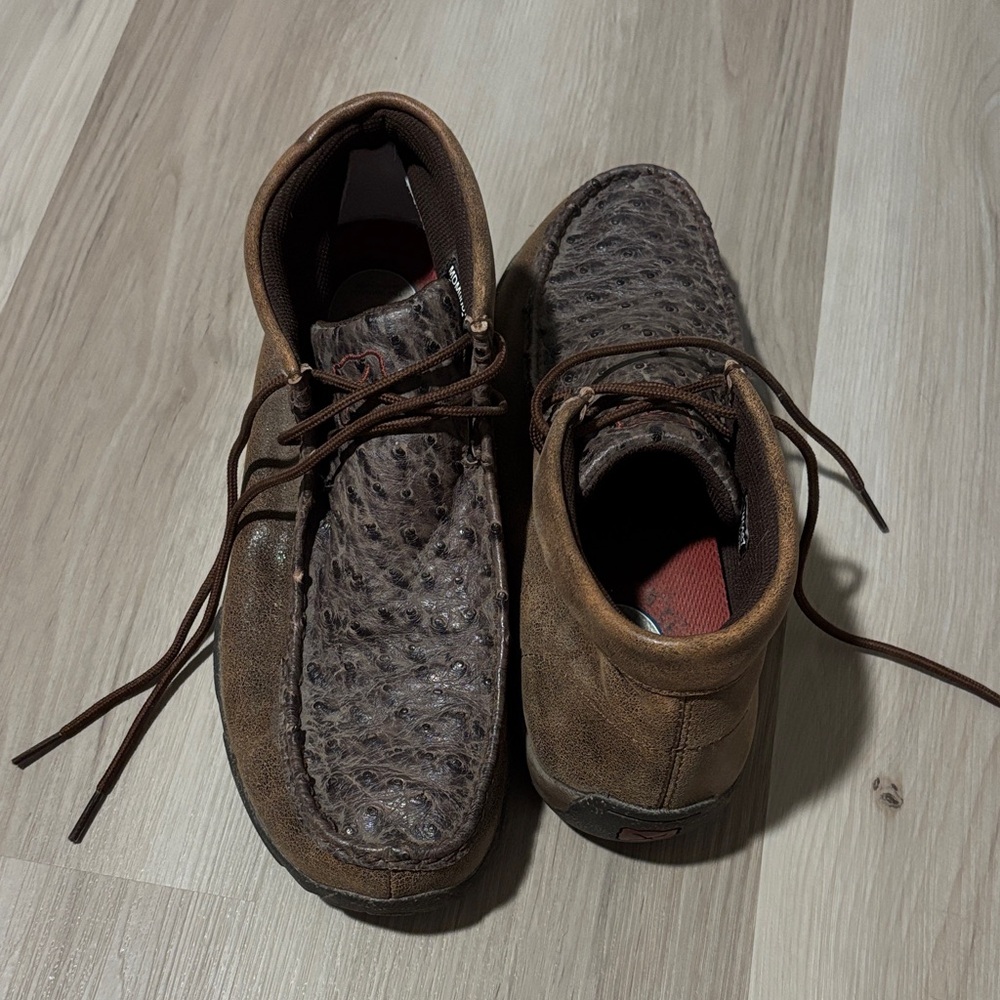 Ostrich Twsited X Shoes
